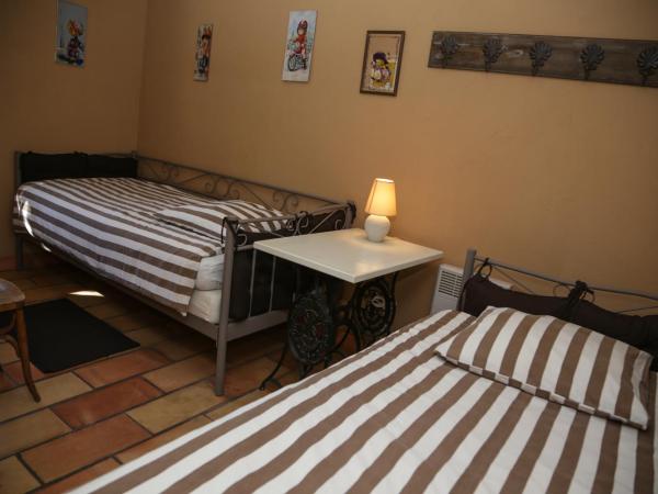 Mas la Provence : photo 2 de la chambre chambre familiale