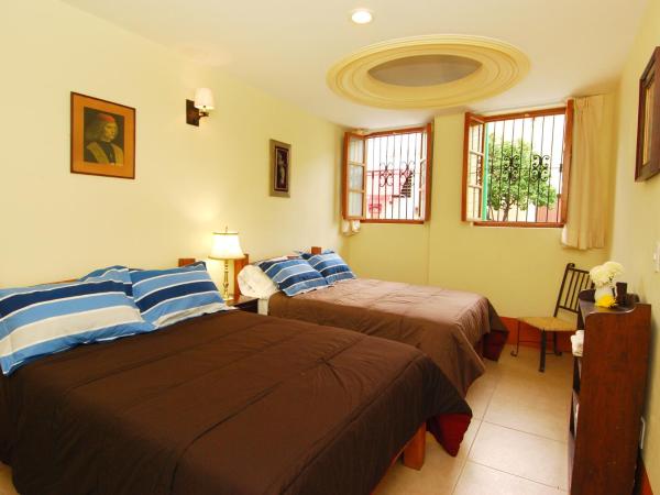 Olga Querida B&B Hostal : photo 4 de la chambre chambre double avec 2 lits doubles