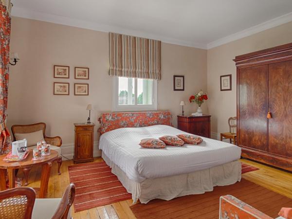 Manoir Du Parc (Adults only) : photo 4 de la chambre chambre double deluxe - vue sur château - manoir
