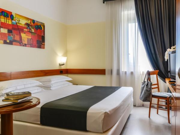 Hotel Bologna Airport : photo 3 de la chambre chambre double ou lits jumeaux confort