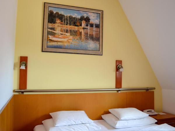 Hotel Veritas : photo 5 de la chambre chambre double Économique