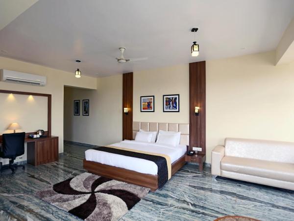 Regenta Central Mewargarh, Near Biological park : photo 6 de la chambre premier lake view double room