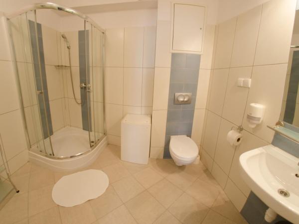 Brama Hostel : photo 5 de la chambre chambre double supérieure