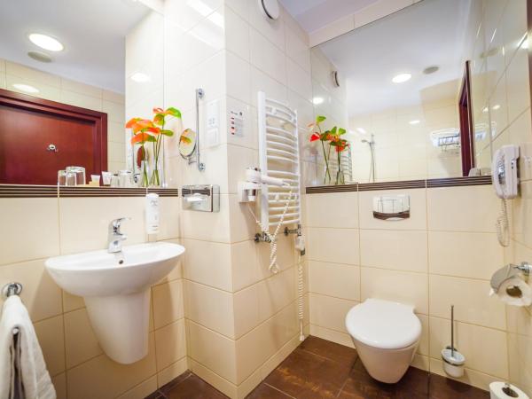 Premier Kraków Hotel : photo 2 de la chambre chambre lits jumeaux classique