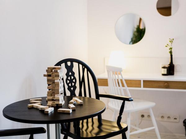 Apartamenty Browar Perła - Perła Brewery Apartments : photo 5 de la chambre studio avec vue sur la ville