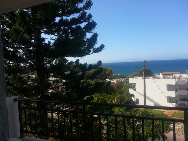 Dimitra Hotel : photo 1 de la chambre chambre double ou lits jumeaux - vue partielle sur mer