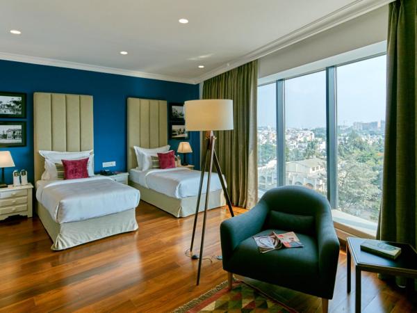 The Waverly Hotel & Residences : photo 4 de la chambre suite junior avec lits jumeaux