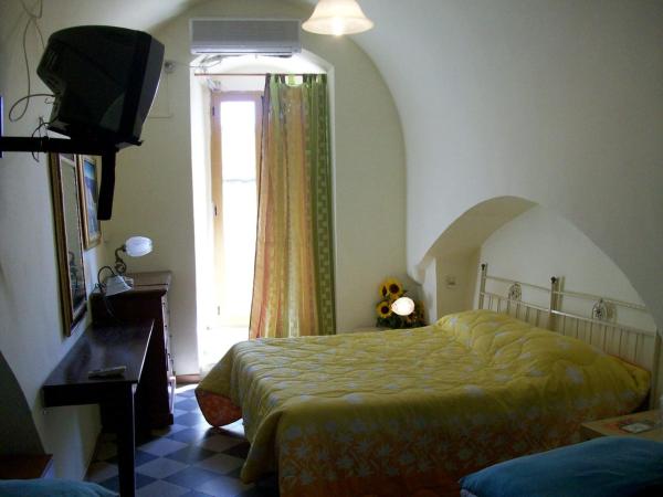 appartamento via san pardo : photo 4 de la chambre studio familial