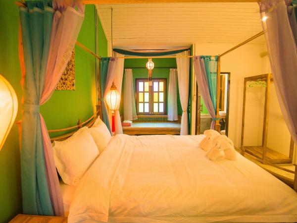 Garden Yard Inn Chiangmai : photo 10 de la chambre chambre lit king-size