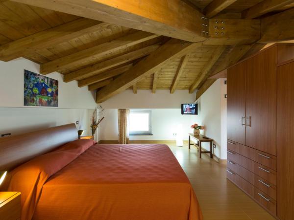 La Finestra Sul Golfo : photo 10 de la chambre chambre quadruple supérieure