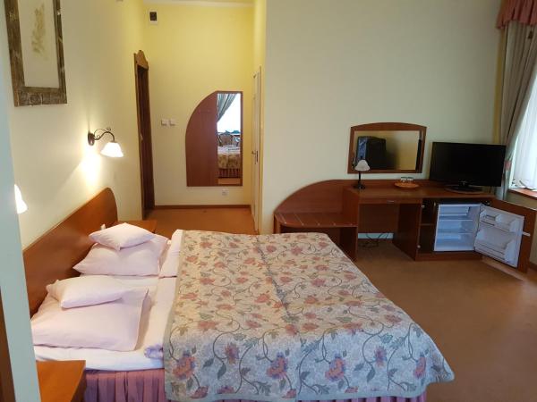 Villa Alexandra : photo 3 de la chambre chambre double avec balcon