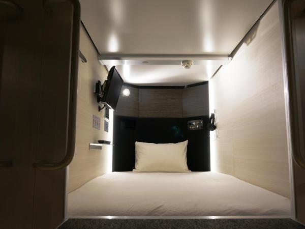 Akihabara Bay Hotel (Female Only) : photo 7 de la chambre capsule avec télévision - réservée aux femmes