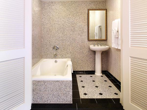 The Whitehall Houston : photo 3 de la chambre chambre deluxe avec 2 lits doubles