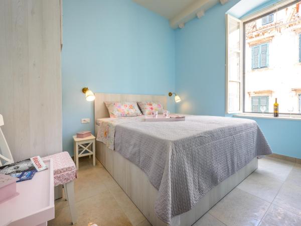 Stradun View En Suite Rooms & Studio : photo 2 de la chambre chambre double - 2ème Étage