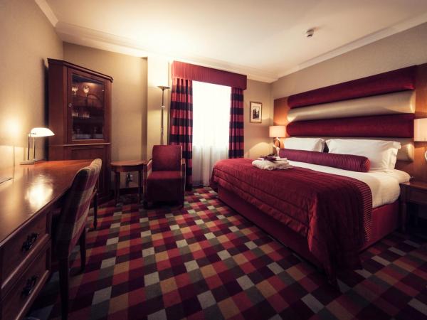 Carlton George Hotel : photo 3 de la chambre chambre double exécutive avec accès au salon