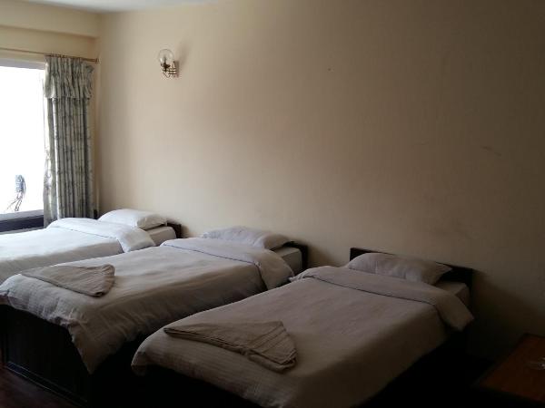 Kathmandu Madhuban Guest House : photo 4 de la chambre chambre triple standard