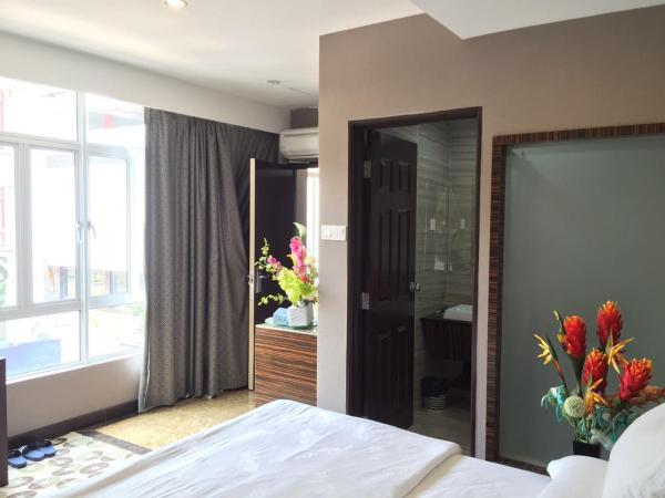 Fan Holiday Hotel : photo 10 de la chambre chambre lit king-size deluxe