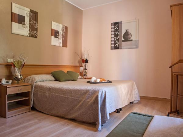Hotel Adriano : photo 1 de la chambre chambre double