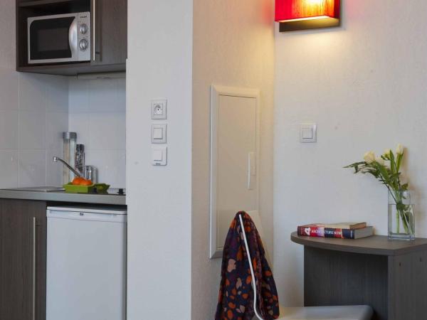 Aparthotel Adagio Access Nantes Viarme : photo 3 de la chambre studio (2 adultes)