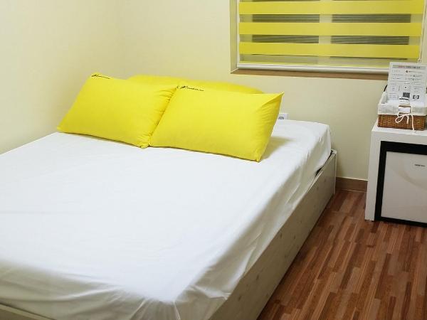 24 Guesthouse KyungHee University : photo 4 de la chambre chambre double