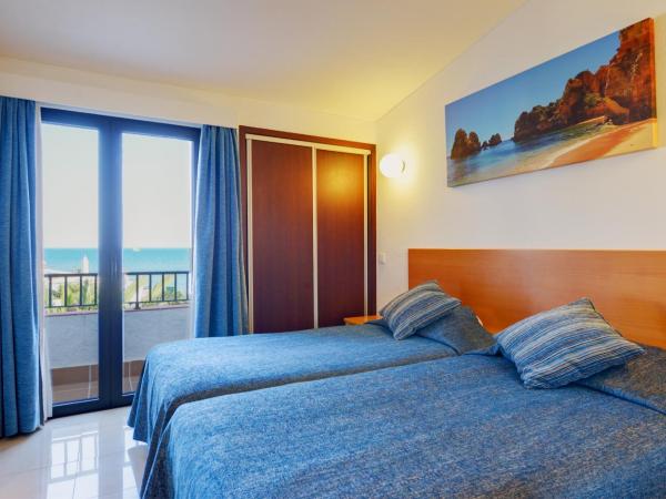 3HB Golden Beach : photo 4 de la chambre appartement 2 chambres classique - vue partielle sur mer