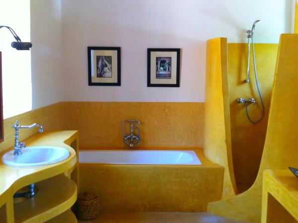 Les Jardins de Villa Maroc : photo 4 de la chambre suite familiale