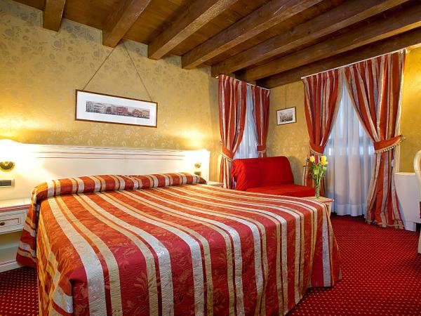 Ca' San Polo : photo 8 de la chambre chambre triple supérieure