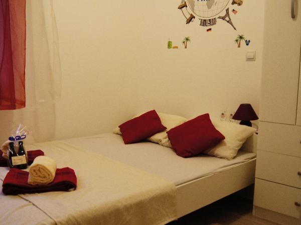 Micro Rooms : photo 4 de la chambre petite chambre double