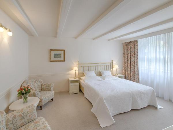 Hotel Embassy : photo 4 de la chambre chambre double