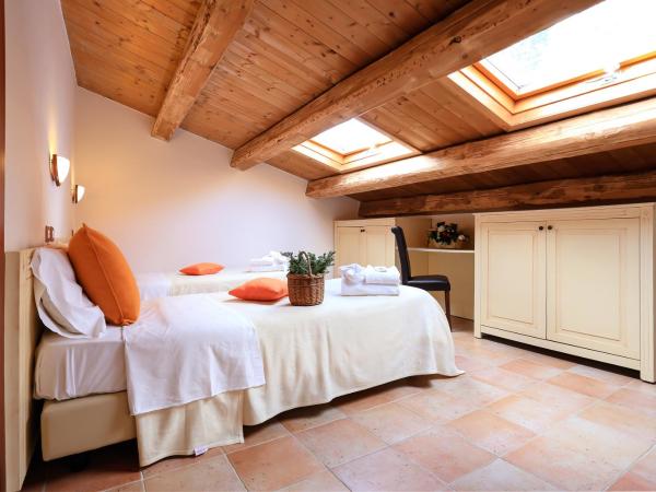 Alghero Resort Country Hotel & Spa : photo 1 de la chambre chambre quadruple confort