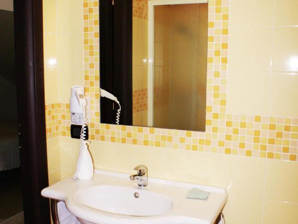 Eco Art Hotel Statuto : photo 2 de la chambre chambre double