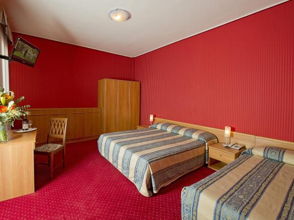 Hotel Nazionale : photo 3 de la chambre chambre triple