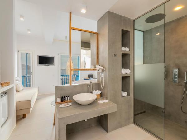 Bluetopia Suites : photo 7 de la chambre suite deluxe - vue sur mer