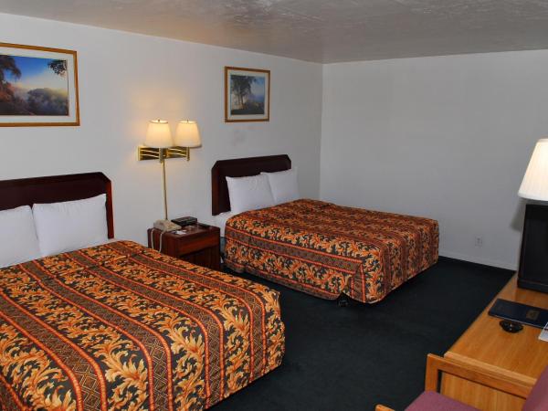 Stone Inn Extended Stay U of A : photo 2 de la chambre chambre 2 lits queen-size - non-fumeurs