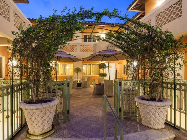 Sun Harbour Boutique Hotel : photo 5 de la chambre chambre double ou lits jumeaux avec salle de bains privative