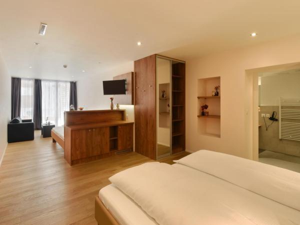 Hotel Central : photo 6 de la chambre chambre familiale confort