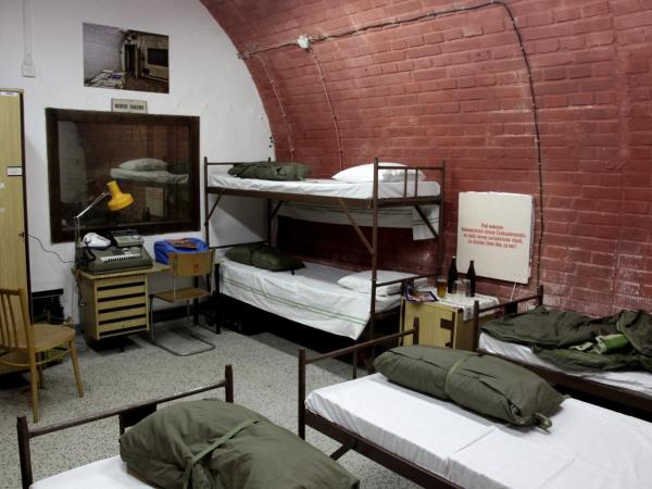 10-Z Bunker : photo 3 de la chambre lit dans dortoir mixte de 6 lits