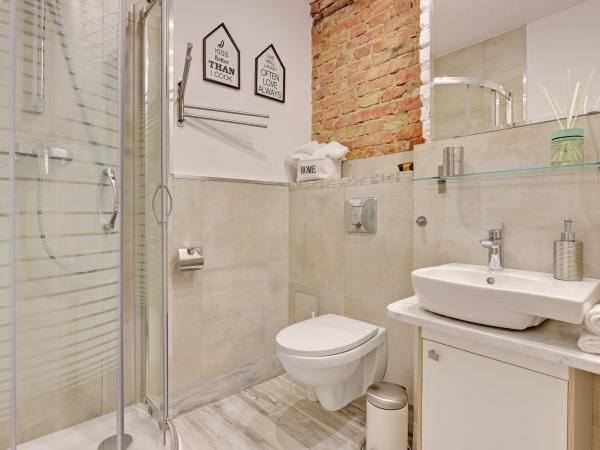 Kamienica Gdynia hotelowe komfortowe łóżka, plaża Orłowo molo : photo 4 de la chambre studio supérieur