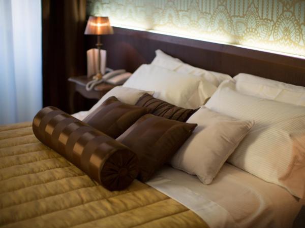 Hotel Dei Pittori : photo 9 de la chambre liberty family room