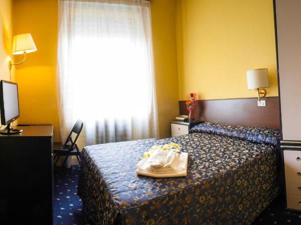Hotel Parco Fiera : photo 3 de la chambre chambre double standard