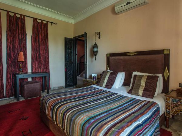 Villa amira et spa : photo 8 de la chambre chambre familiale avec balcon