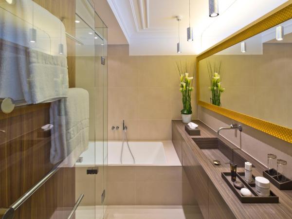 Hotel Maximilian - Stadthaus Penz : photo 5 de la chambre suite junior stadthaus – réservée aux adultes