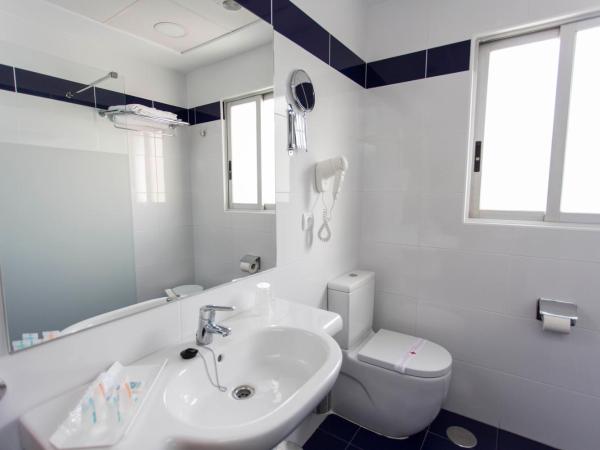 Hotel Voramar : photo 6 de la chambre chambre double ou lits jumeaux supérieure