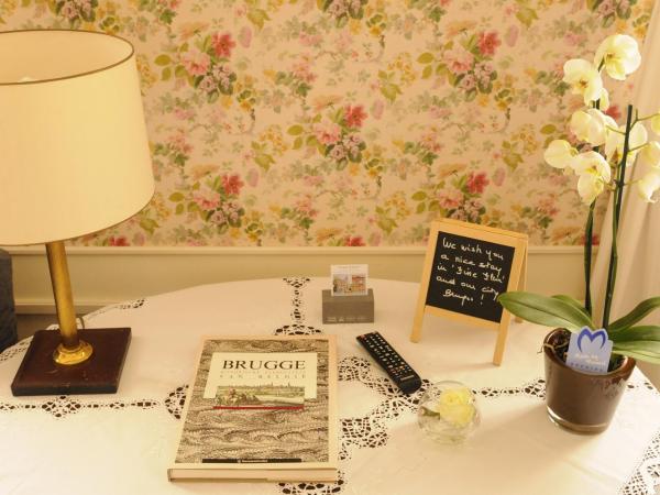 B&B Fine Fleur : photo 3 de la chambre deluxe fine fleur room with nice garden view