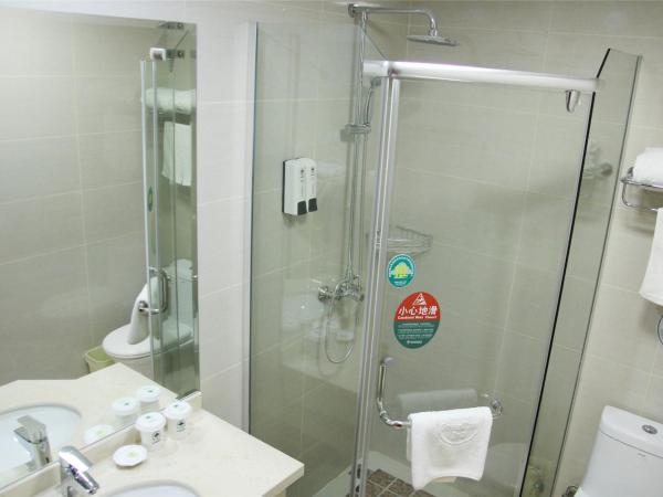 GreenTree Inn Jiangsu Wuxi Taihu Avenue Tongyang Road Express Hotel : photo 1 de la chambre citoyens de chine continentale - chambre lit queen-size