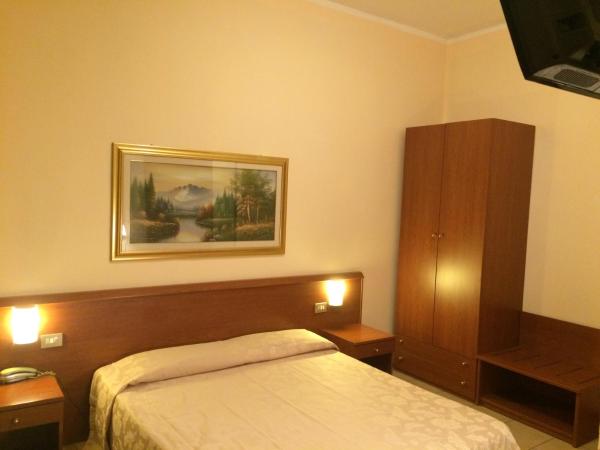 Hotel Paradiso : photo 7 de la chambre chambre double