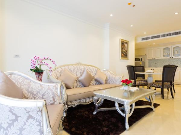 LK President : photo 3 de la chambre suite 2 chambres avec lit king-size