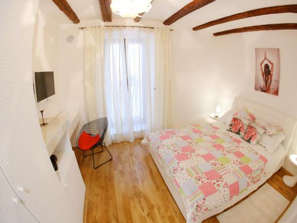 City Square : photo 4 de la chambre chambre double deluxe avec balcon