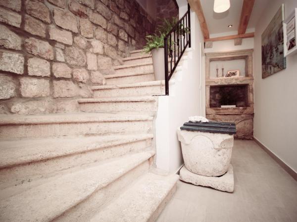 Apartments St. Michel : photo 6 de la chambre chambre triple deluxe - vue sur mer