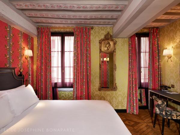 Hôtel de Joséphine BONAPARTE : photo 6 de la chambre chambre double classique